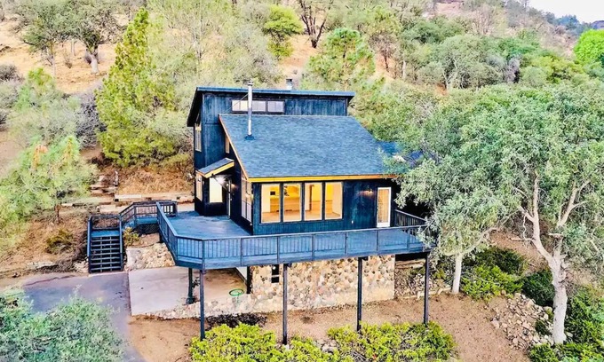Tehachapi Casa | Private Home with Million Dollar Views!