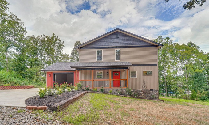 Sevierville Casa | Private Hot Tub: Serene Family Home in Sevierville