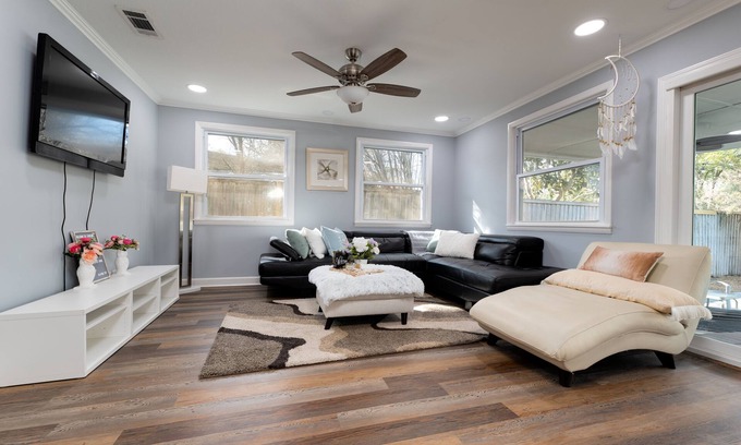 Jacksonville Casa | Private house with pool and patio outdoor grill