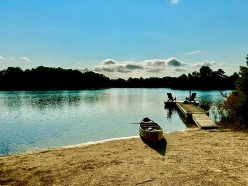 Cape May Court House Apartamento | Private Lake and Hiking, The Loft at Haven