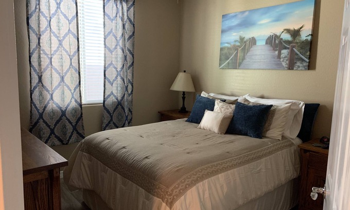 East Mesa Apartamento | Private Living Space in Mesa, AZ