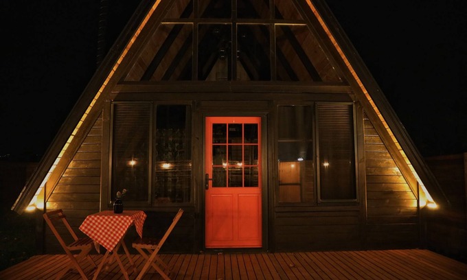 Kartepe Casa | Private Luxury Red House With Jacuzzi