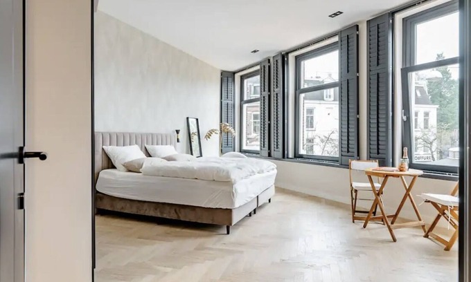 Museum Quarter Apartamento | Private Luxury Studio Next to Museum Square and Vondelpark