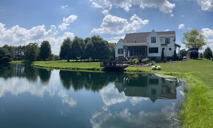 Westerville Casa | Private oasis close to everything Columbus has to offer.