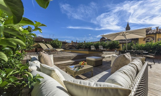 Santo Spirito Apartamento | Apartamento con terraza panorámica en el centro de Florencia.