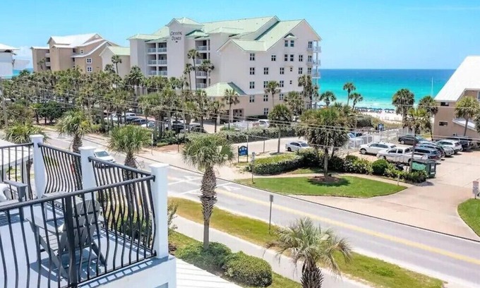 Crystal Beach Casa | 🏖️Private Pool | 6-Seater LSV (Golf Cart) | Gulf Views | 6BR Splash🏖️