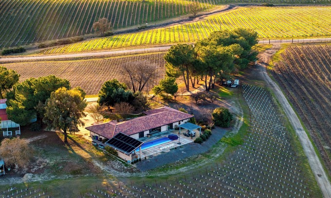 Paso Robles Casa | Private Pool, Firepit & Wine Room Near Top Paso Wineries | Devi Ranch
