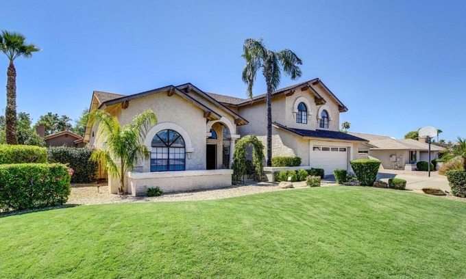 Paradise Valley Mirada Casa | Private Pool, Grill Upscale Scottsdale Retreat!