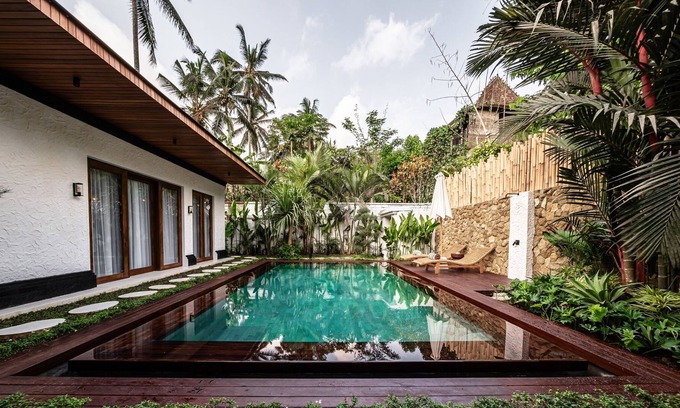 Melayang Villa | Private Pool Harmony Villa with Rooftop Gazebo