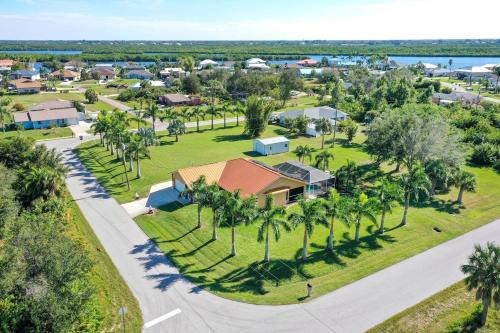 Harbour Heights Casa | Private pool home near Peace River - Punta Gorda - A Frame Of Mind