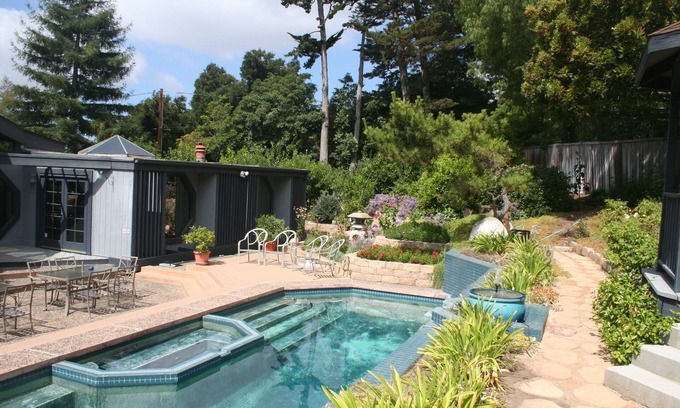 Mission Canyon Casa | Casa de la familia privada de la piscina cerca del centro de la ciudad, en un hermoso Acrel