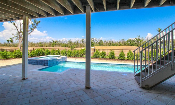 The Dunes Casa | Private Pool & Hot Tub, Sanibel Island, Near Beach, Golfview Home