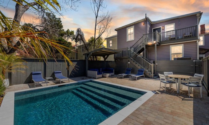 Downtown Charleston Apartamento | Private Pool Oasis 4 Bedroom Suite