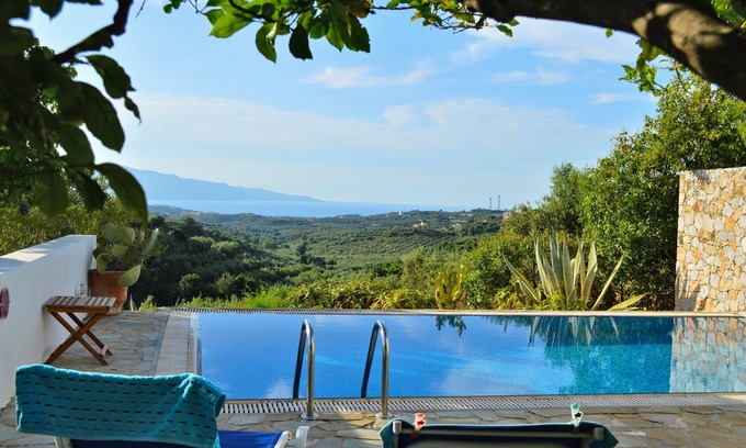 Platanias Villa | Piscina privada ★ cocina al aire libre + barbacoa ★ vista al mar