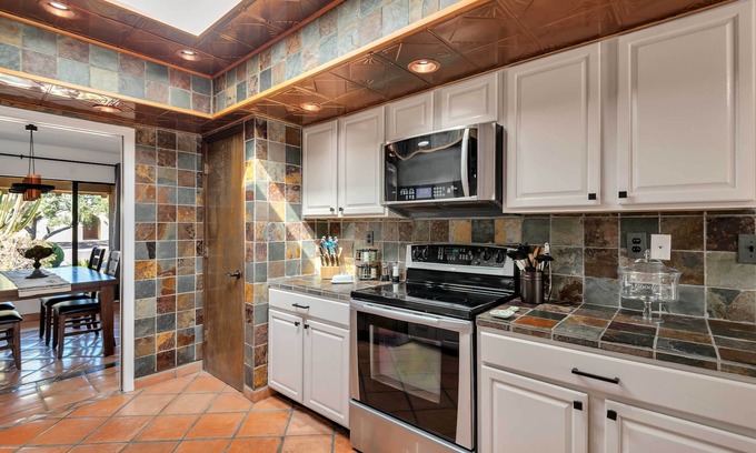 Cactus Glen Cabaña | Private Pool: Pet-friendly Home in Scottsdale!