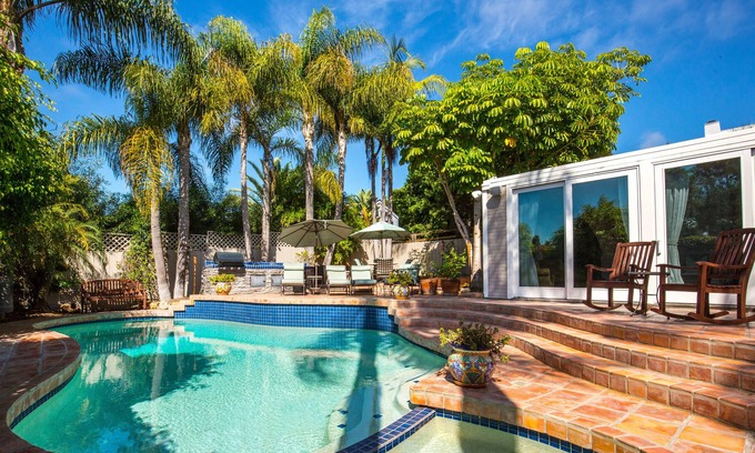 Del Mar Heights Casa | Piscina privada, spa, cocina al aire libre, a 5 minutos del pueblo, Pista, y Torrey Pines!