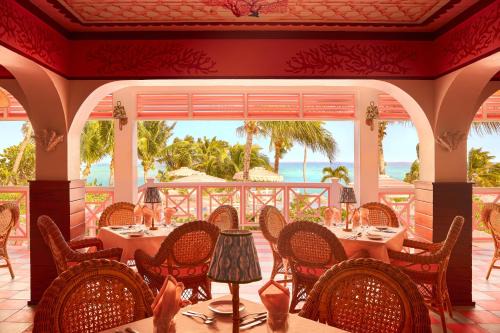 Dunmore Town Casa | Private Pool Villa at Coral Sands – Steps to Pink Sand Beach & Resort Amenities