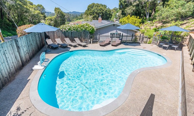 Aptos Casa | Private Pool Villa for family getaways