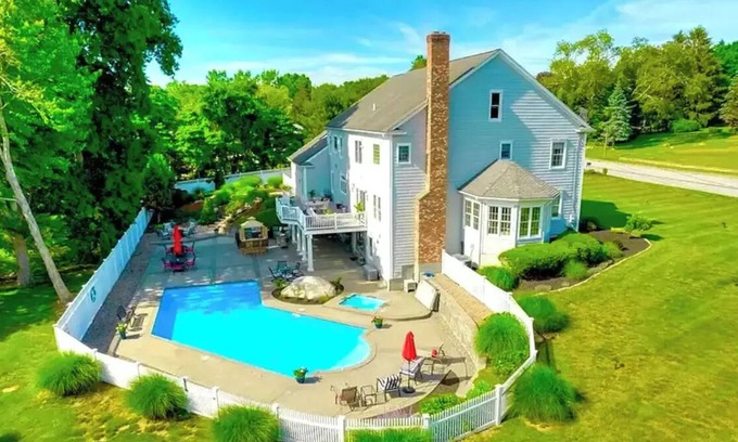 Waterford Casa | Private Resort/ Vacation House