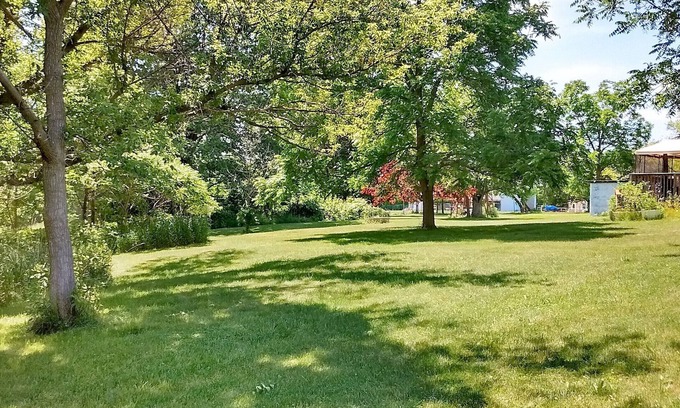 St. Clair Casa | Río privado en el patio trasero - Apartamento de invitados