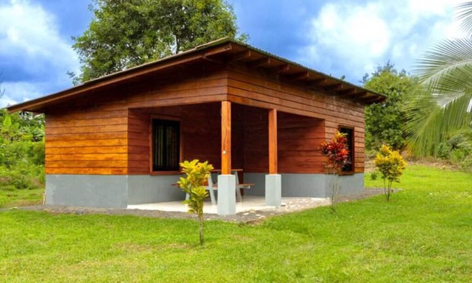 Penjamo Cabina | Private River - Nature Cabin Near La Fortuna