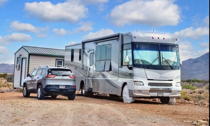 Animas Alquiler De RV | Private RV Site with Personal Observatory Access