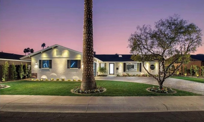 South Scottsdale Casa | Private Scottsdale Oasis