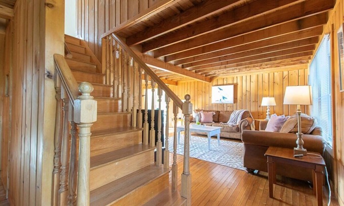 Silver Beach Casa | Private Scraggy Neck Island w/ Ocean Views!