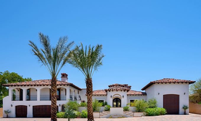 Bermuda Dunes Casa | 9BD / 9BA Desert Gated + Private Estate, River + Pool, SPA, Shared Tennis, Views, Fun!