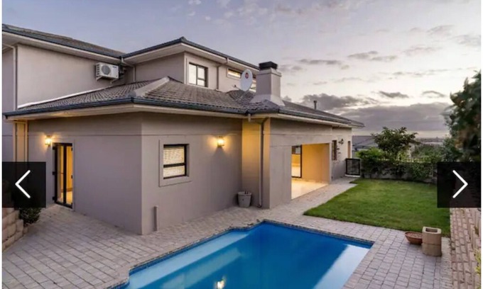 Cape Town City Centre Villa | Private, secure 4 bedroom Villa with pool and view