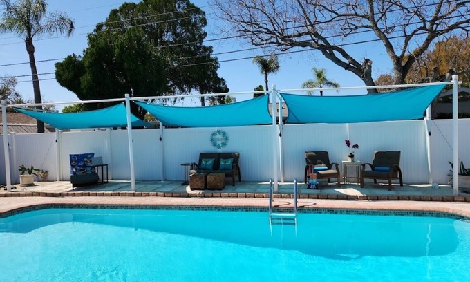 St. Petersburg - Clearwater Casa | Private heated salt water Pool- Minutes from everything St. Pete has to offer!