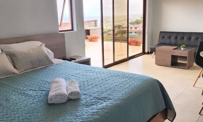 Tumbaco Apartamento | Private Studio at Tumbaco