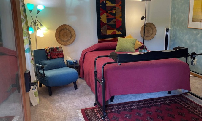 Northwest Olympia Casa | Private Suite and Bath with separate entrance, AC and % to Charity