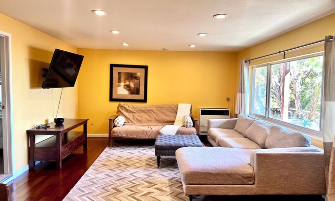 El Cerrito Casa | Casa de huéspedes tranquila y cómoda en el barrio de El Cerrito Hills