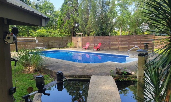 Foley Casa | Private Swimming Pool with Secluded Backyard at The Oasis.