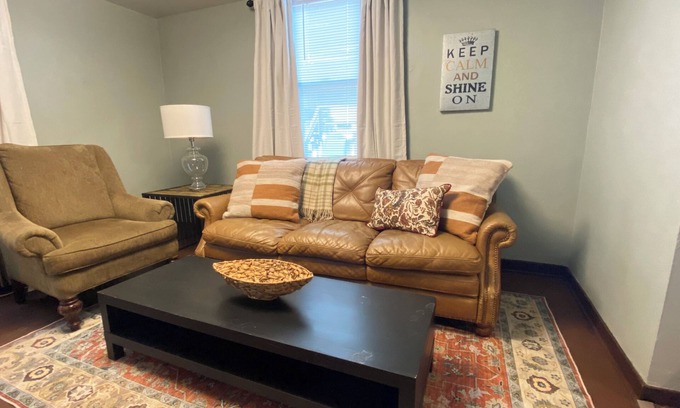 Etna Casa | Private Townhome Next to Lawrenceville Across from Mac Miller Mural