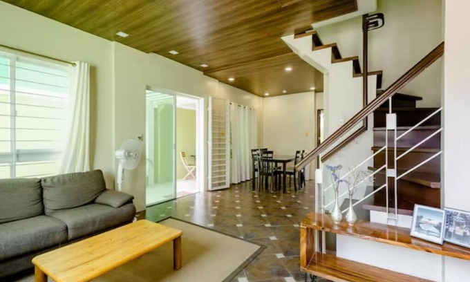 San Juan Casa | Private Townhouse (Serenia Homestay)