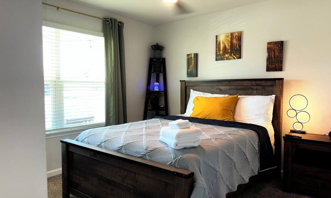 Panama City Apartamento | Private, tranquil w/ Ingenuity ADU. Homey Florida vacation!