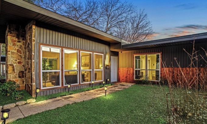 Park Central Casa | <<The Urban TreeHaus>>