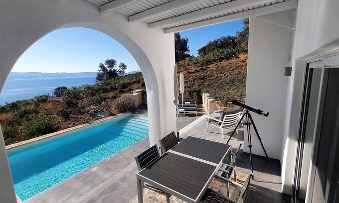 Agia Galini Villa | Private villa for 2 or 4, with heated pool and seaview