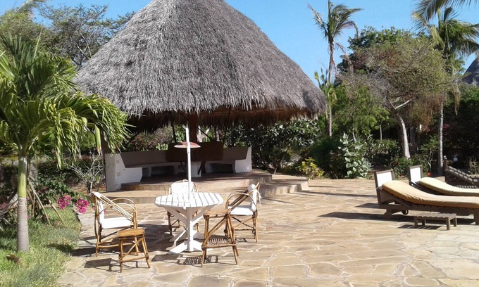 Malindi Villa | Villa privada en un entorno tranquilo en Casuarina, a 200 metros del parque marino