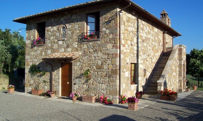 Chianciano Terme Villa | Casa de vacaciones privada con WIFI, piscina privada, A/C, TV, patio, cerca de Montepulciano