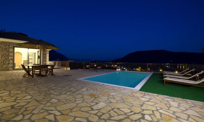 Vlicho Villa | Villa privada con piscina, vistas panorámicas, barbacoa, cerca de Nidri