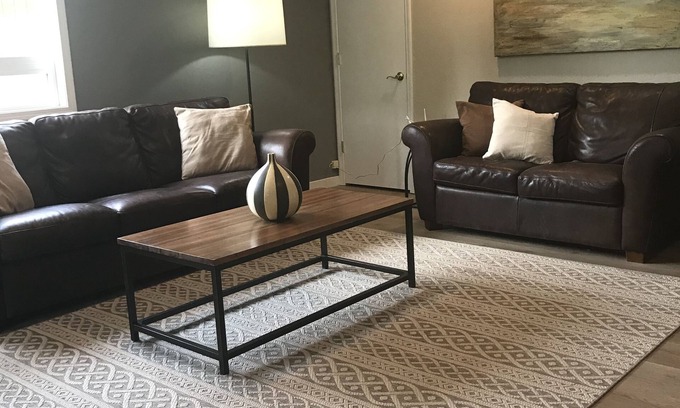 McMinnville Casa | Private Wine country daylight basement (1 bd, 1 ba, kitchen, living, patio)