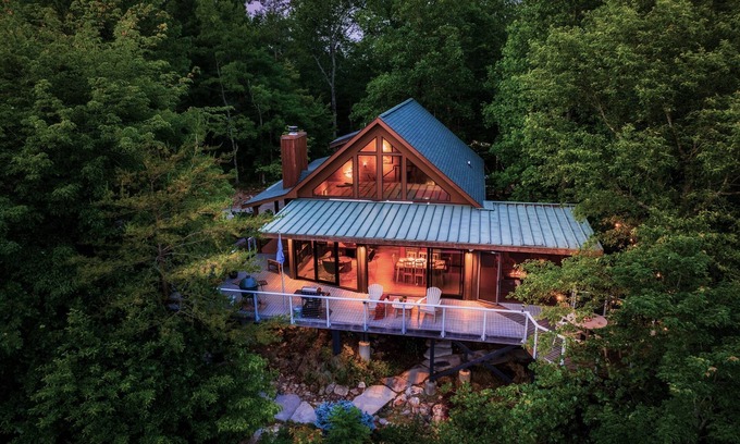 Townsend Cabina | Private*Zen*SwimSpa*ChefKitchen*