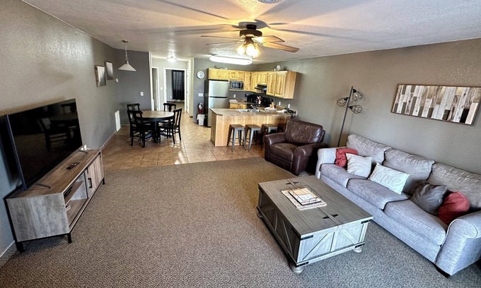Lead Condominio | Privately Owned 2 Bedroom Condo Located at Terry Peak South Dakota