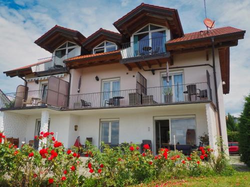 Hagnau Casa | Privatpension Eva