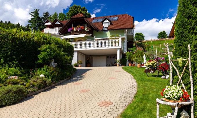 Semriach Apartamento | Privatzimmer Haus Gschweitl