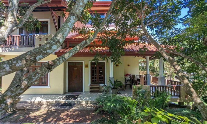 Hikkaduwa Villa | Privet villa Green View