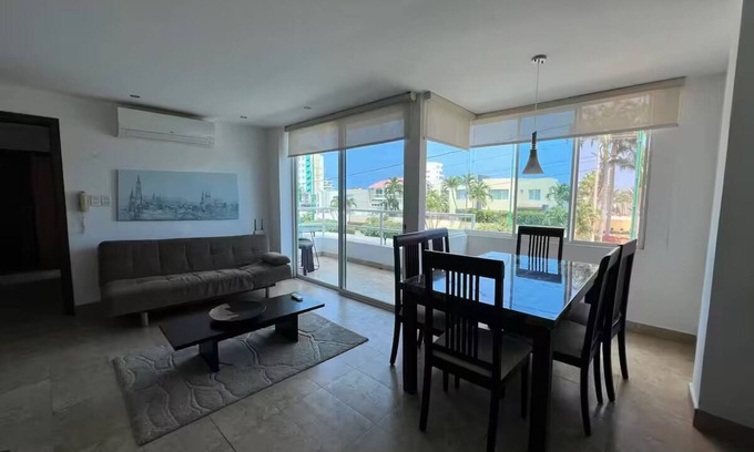 Manta Apartamento | PRIVILEGED LOCATION in Barbasquillo! 2-bedroom apt. with AC, balcony, WiFi
